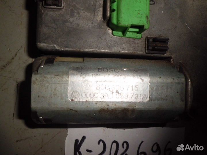 Моторчик люка (Volkswagen Passat)