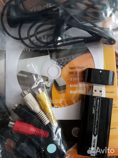 Тюнер AVerMedia TV Hybrid+FM Volar