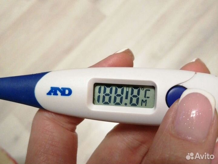 Термометр электронный отдам