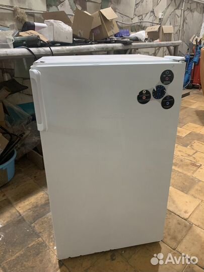 Холодильник бу маленький