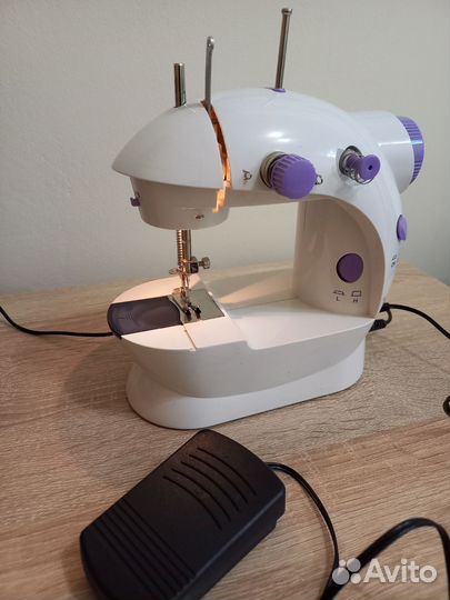 Швейная машина портативная