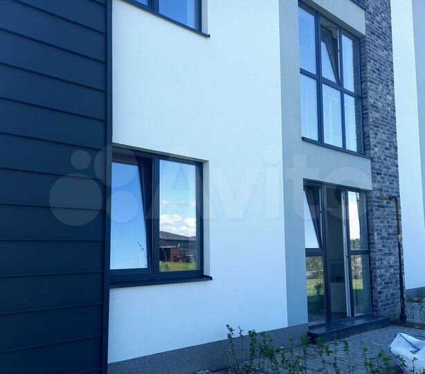 2-к. квартира, 48 м², 3/3 эт.