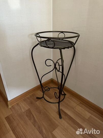 Подставка для цветов