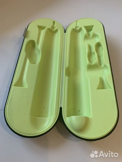 Дорожный футляр для зубной щётки Philips