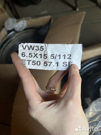 Оригинальные стальные диски VW 35 R15 5-112 D57,1