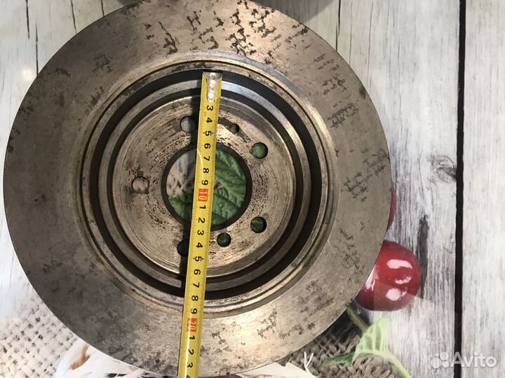 Тормозные диски задние BMW e32