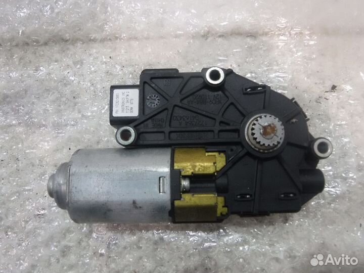 Моторчик люка