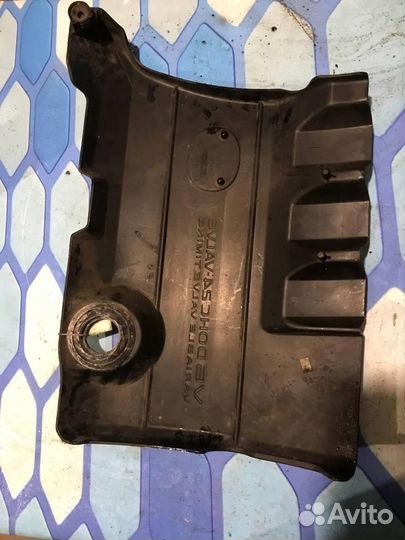 Накладка двигателя декоративная 7U3E-6A949-AD