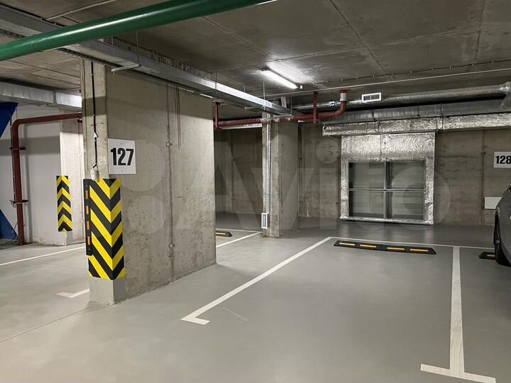 Машиноместо, 13 м²