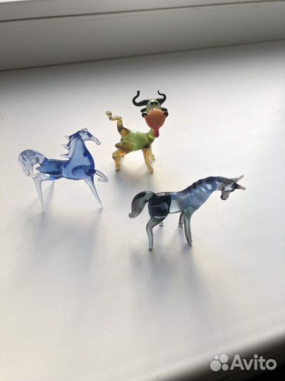 Стеклянные фигурки