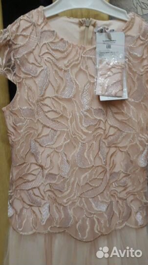 Платье нарядное