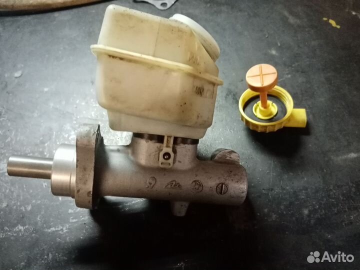 Главный тормозной цилиндр УАЗ Патриот