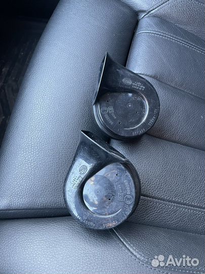 Звуковой сигнал hella Кайен Туарег Q7