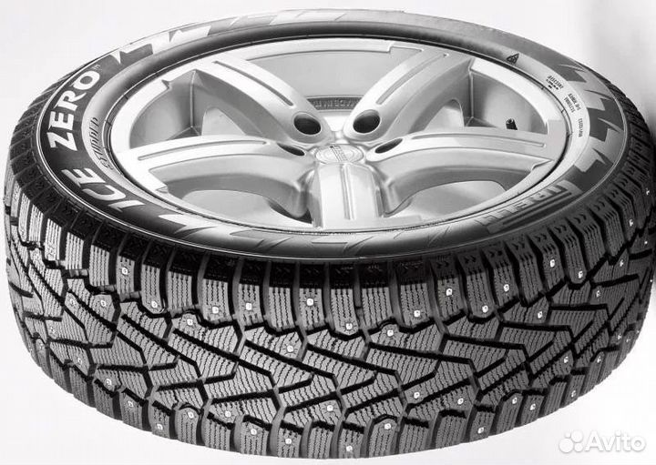 Pirelli Ice Zero 215/50 R17 95T