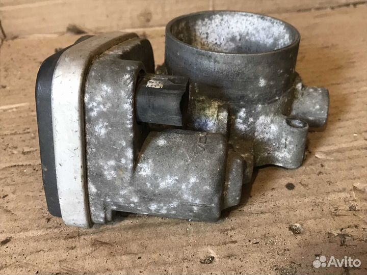 Дроссельная заслонка Dodge Magnum Chrysler 300C