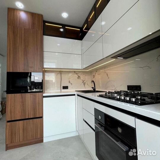 Кухонный гарнитур угловой на заказ