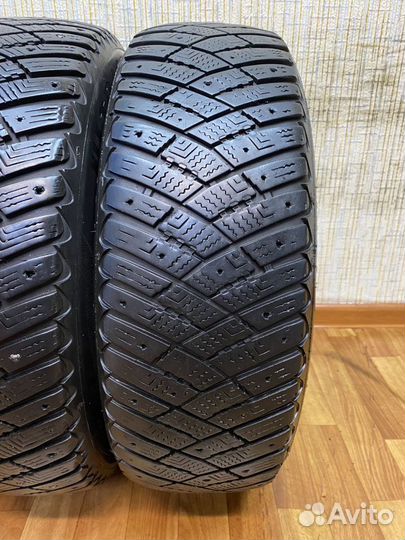 Goodyear Ultragrip Ice Arctic 185/65 R15