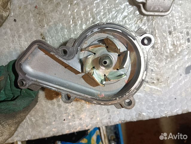 Водяной насос помпа 1.8 G4NA Hyundai Kia