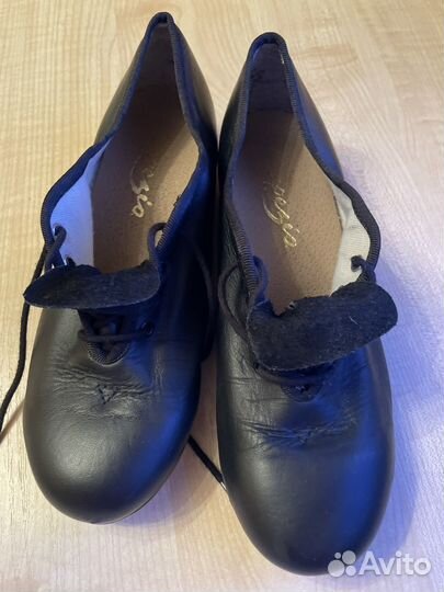 Туфли для танцев с металич. набойками кожа