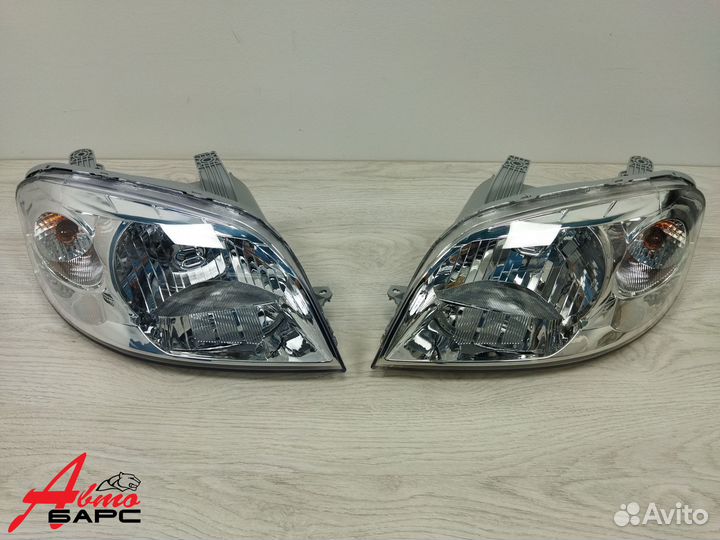 Фара левая/правая Chevrolet Aveo T250
