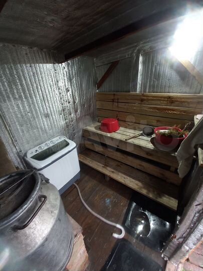 Дом 37 м² на участке 5 сот.