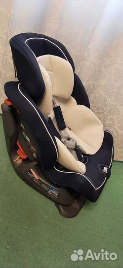 Автокресло ailebebe carmate