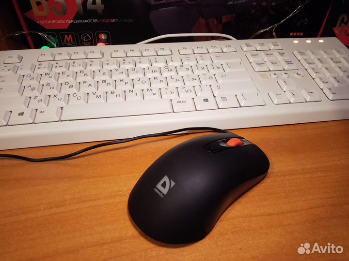 Набор клавиатура HP и мышка Defender