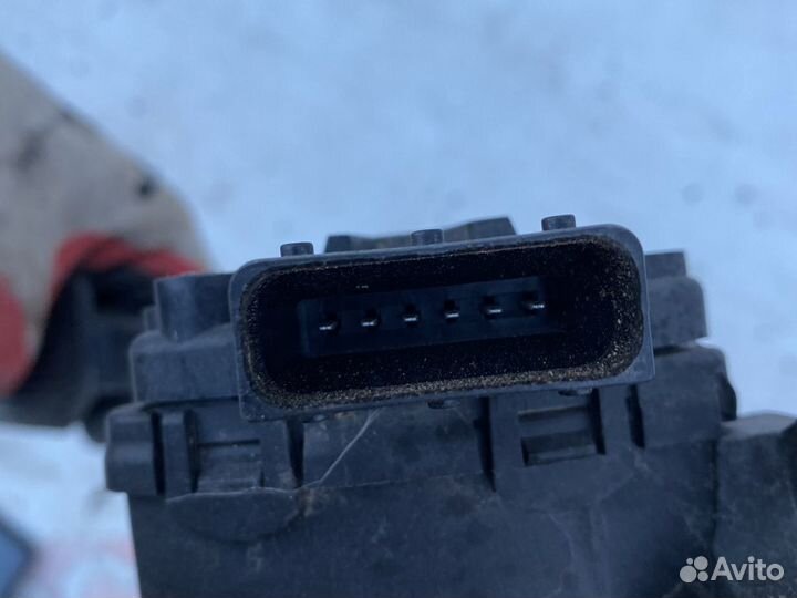 Nissan Teana j31 педаль газа