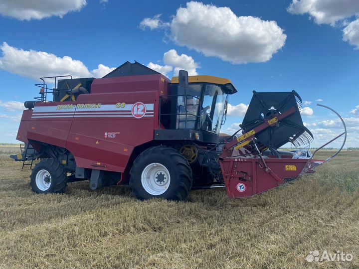 Комбайн Брянсксельмаш КЗС-1218-29, 2015