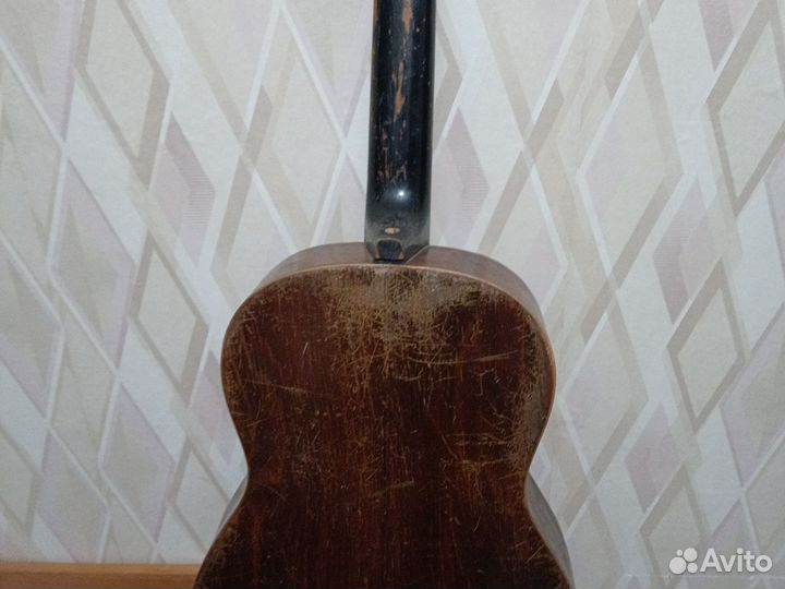 Гитара СССР луначарского 7 миструнная