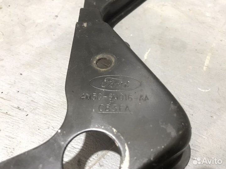 Кожух грм Ford Fusion универсал 1.6 fyja 2006