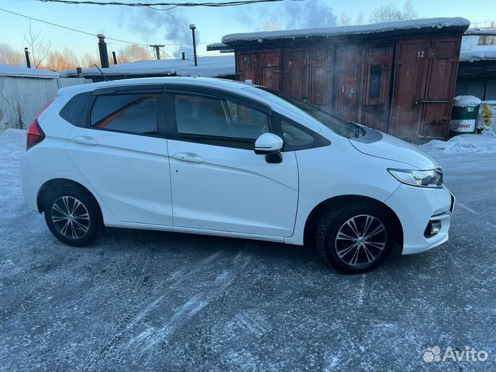 Honda Fit 1.3 CVT, 2018, 56 000 км