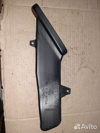 Воздушный канал обшивки Бентли правый