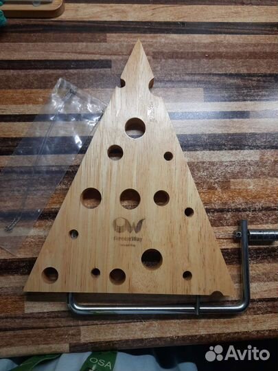 Сырорезка, доска для сыра