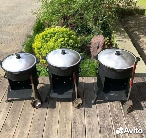 Казан чугунный с печкой