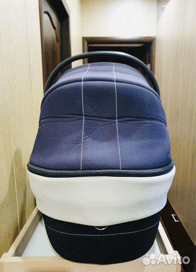 Люлька Peg-Perego, переноска, спальный блок