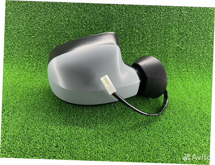 Зеркало правое Дастер 1