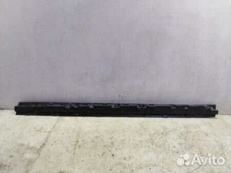 Кронштейн накладки порога