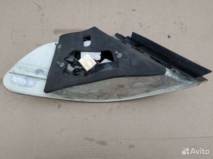 Фонарь задний правый bmw e65