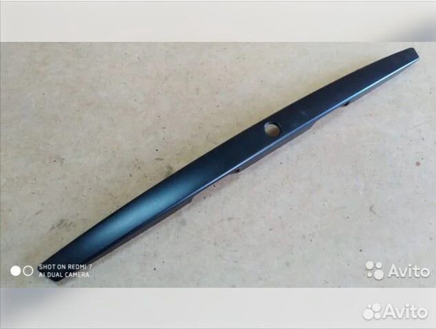 Накладка крышки багажника Nissan Almera седан G15