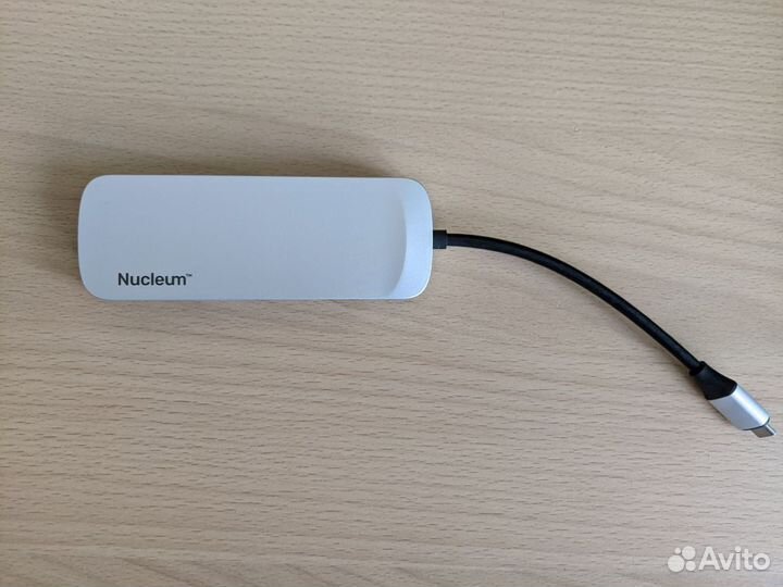 Kingston Nucleum (type-c хаб/концентратор)