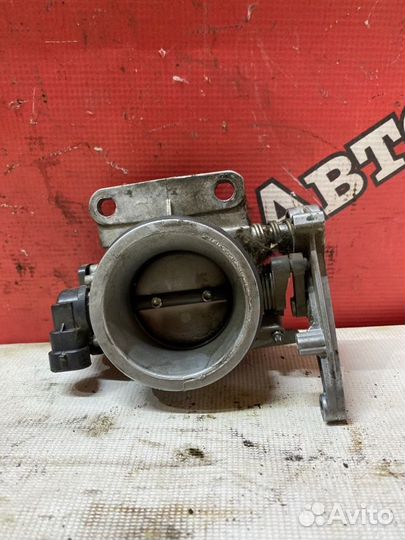 Дроссельная заслонка LADA Largus 1 K4M 1.6 2013