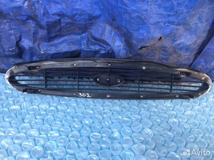 Решетка радиатора Ford Countour MK2 2.0L dohc smpi