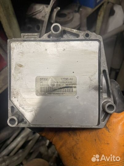 Opel Astra H Блок управления двигателем