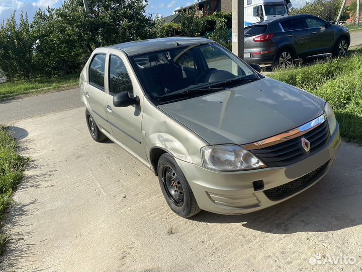 Renault Logan 1.6 МТ, 2012, битый, 125 000 км