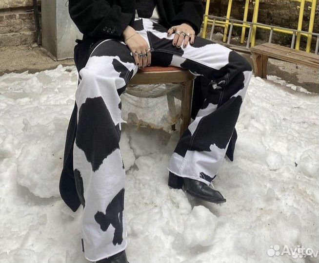 Джинсы женские широкие