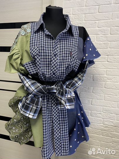 Рубашка с воланами