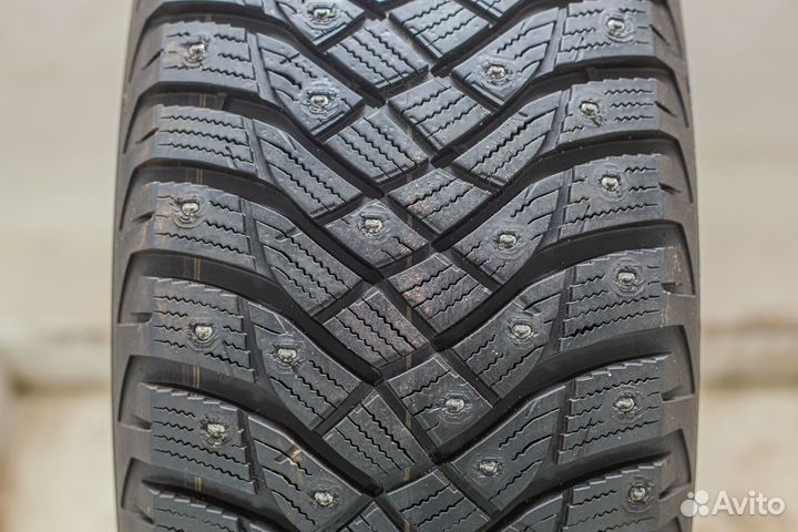 Goodyear UltraGrip Arctic 2 235/60 R18 107T