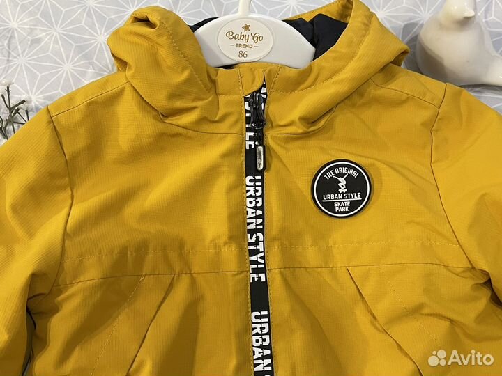 Демисезонная куртка на мальчика 104