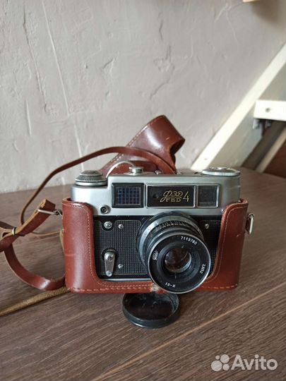 Плёночный фотоаппарат фэд 4